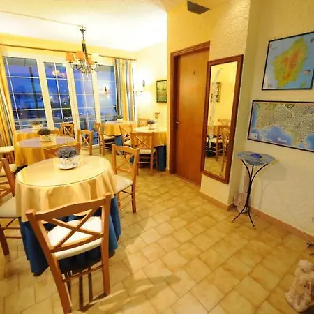 Hotel Pansion Anna Maria Naxos City